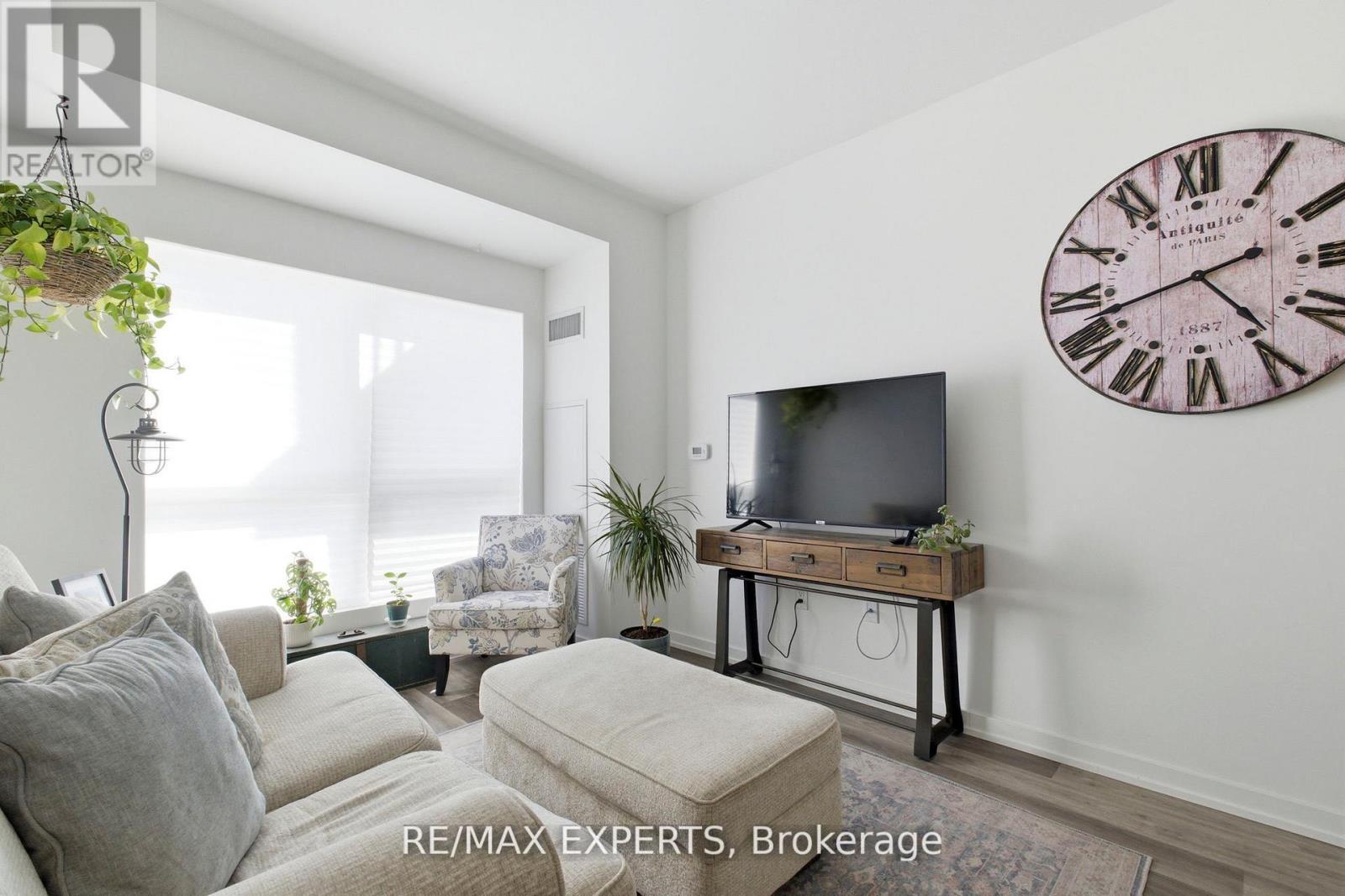325 - 430 Essa Road, Barrie (Holly), Ontario  L4N 9C6 - Photo 13 - S13438962