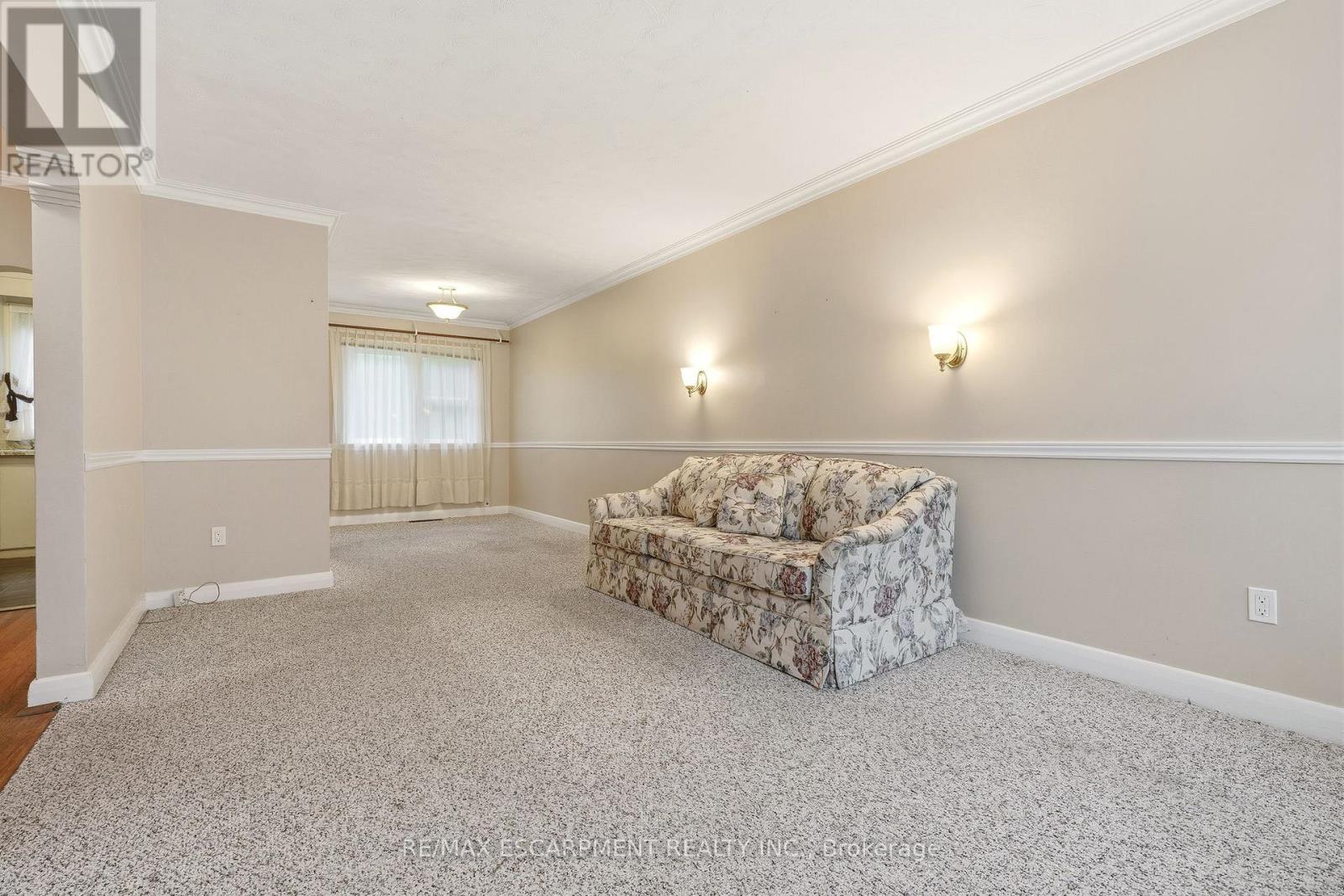 1059 Shepherds Drive, Burlington, Ontario  L7T 3R4 - Photo 10 - W13438784