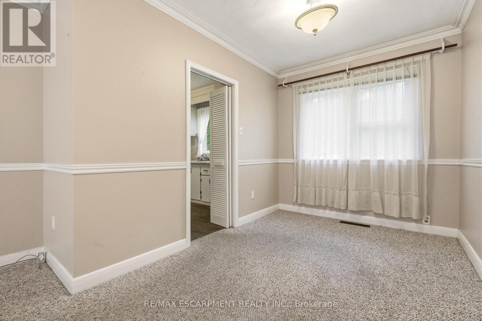 1059 Shepherds Drive, Burlington, Ontario  L7T 3R4 - Photo 14 - W13438784