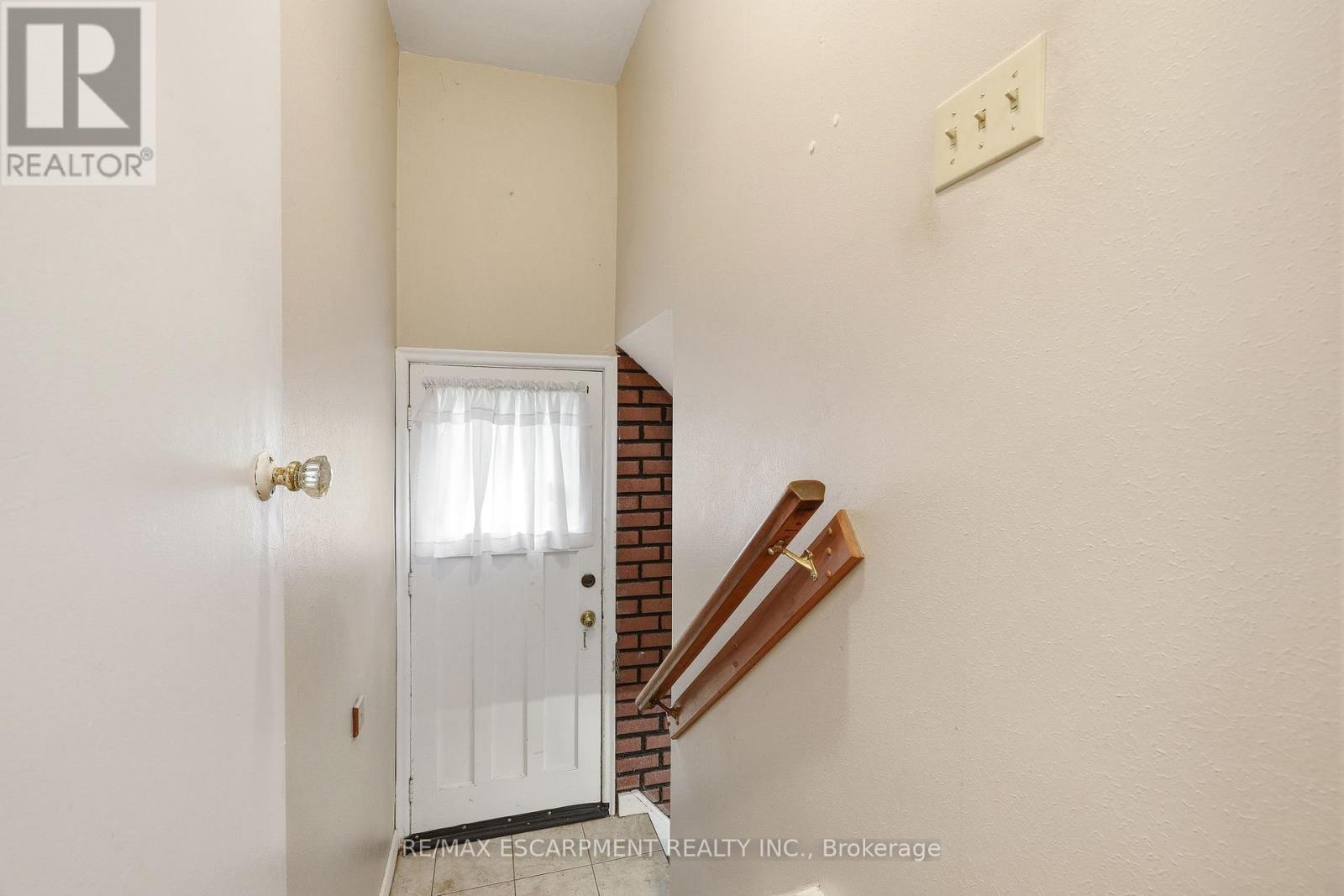 1059 Shepherds Drive, Burlington, Ontario  L7T 3R4 - Photo 24 - W13438784