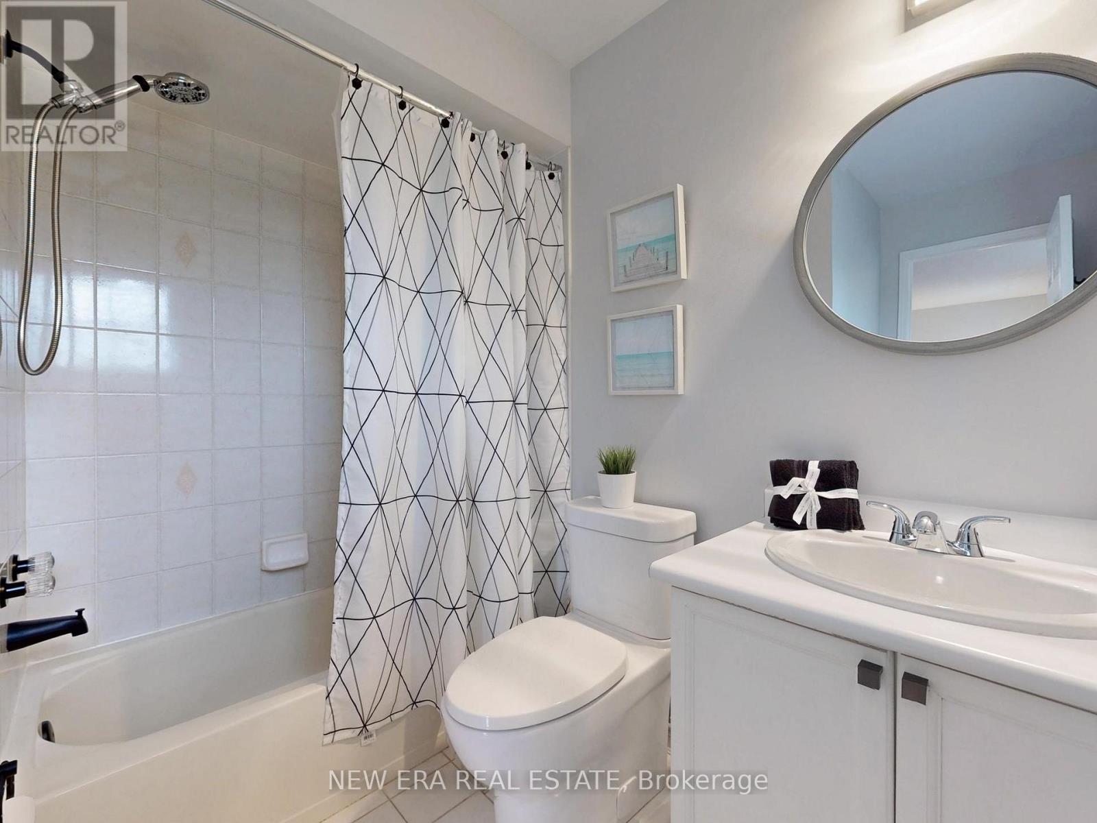 5380 Floral Hill Crescent, Mississauga, Ontario  L5V 1V3 - Photo 22 - W13438794