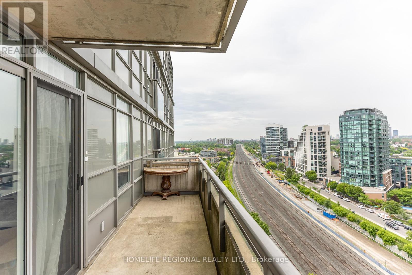 1520 - 38 Joe Shuster Way, Toronto, Ontario  M6K 0A5 - Photo 12 - W13438810