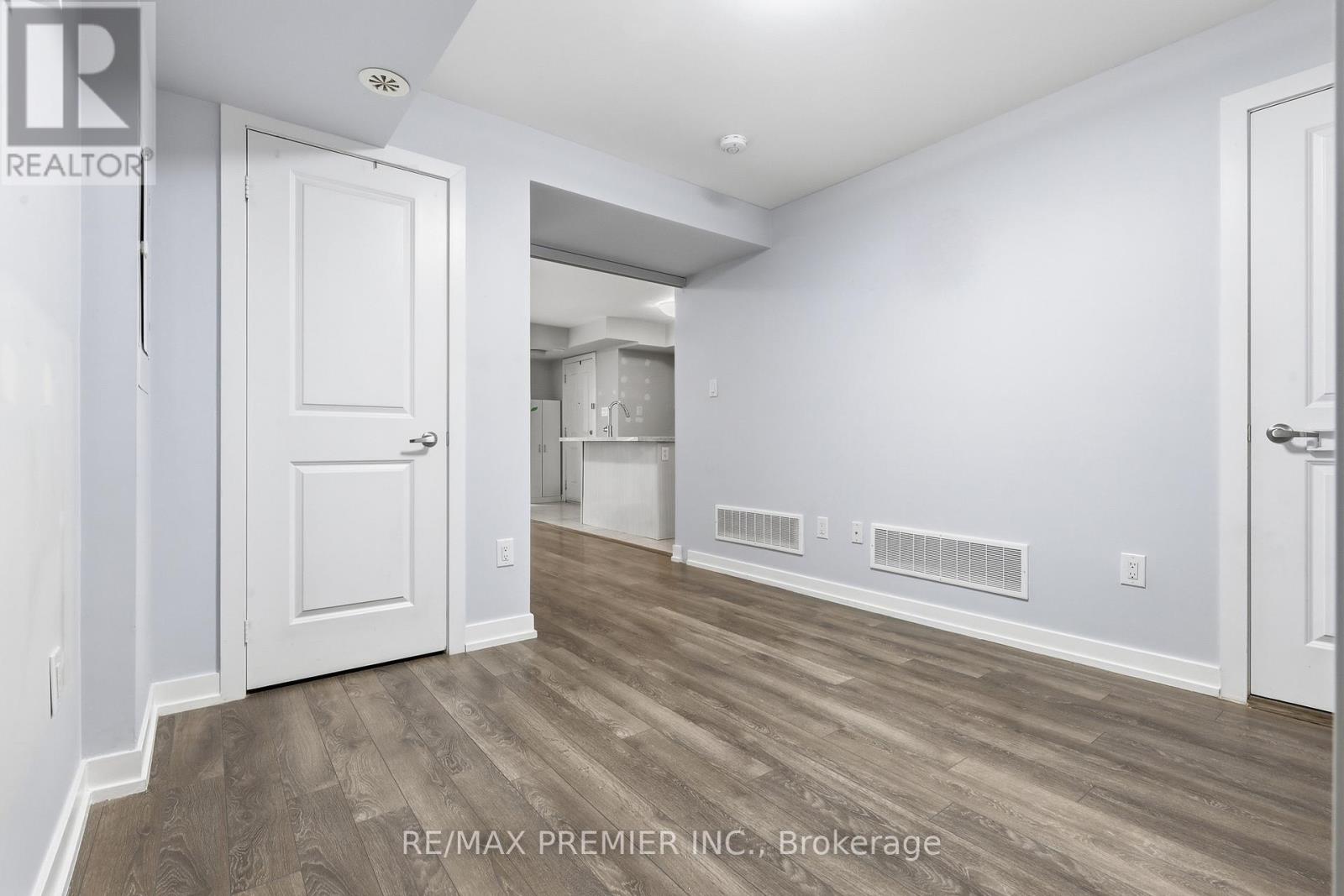 44 - 2315 Sheppard Avenue W, Toronto, Ontario  M9M 0E8 - Photo 8 - W13438894