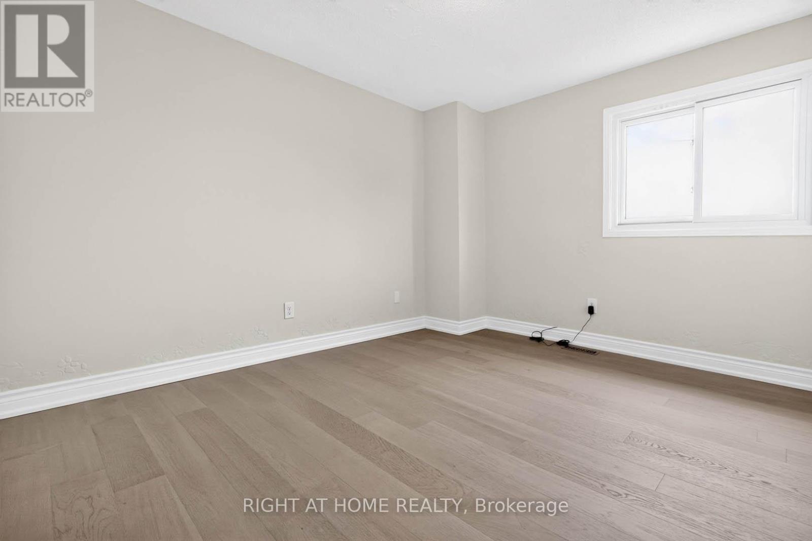 247 Glenn Hawthorne Boulevard, Mississauga, Ontario  L5R 2M5 - Photo 24 - W13438898