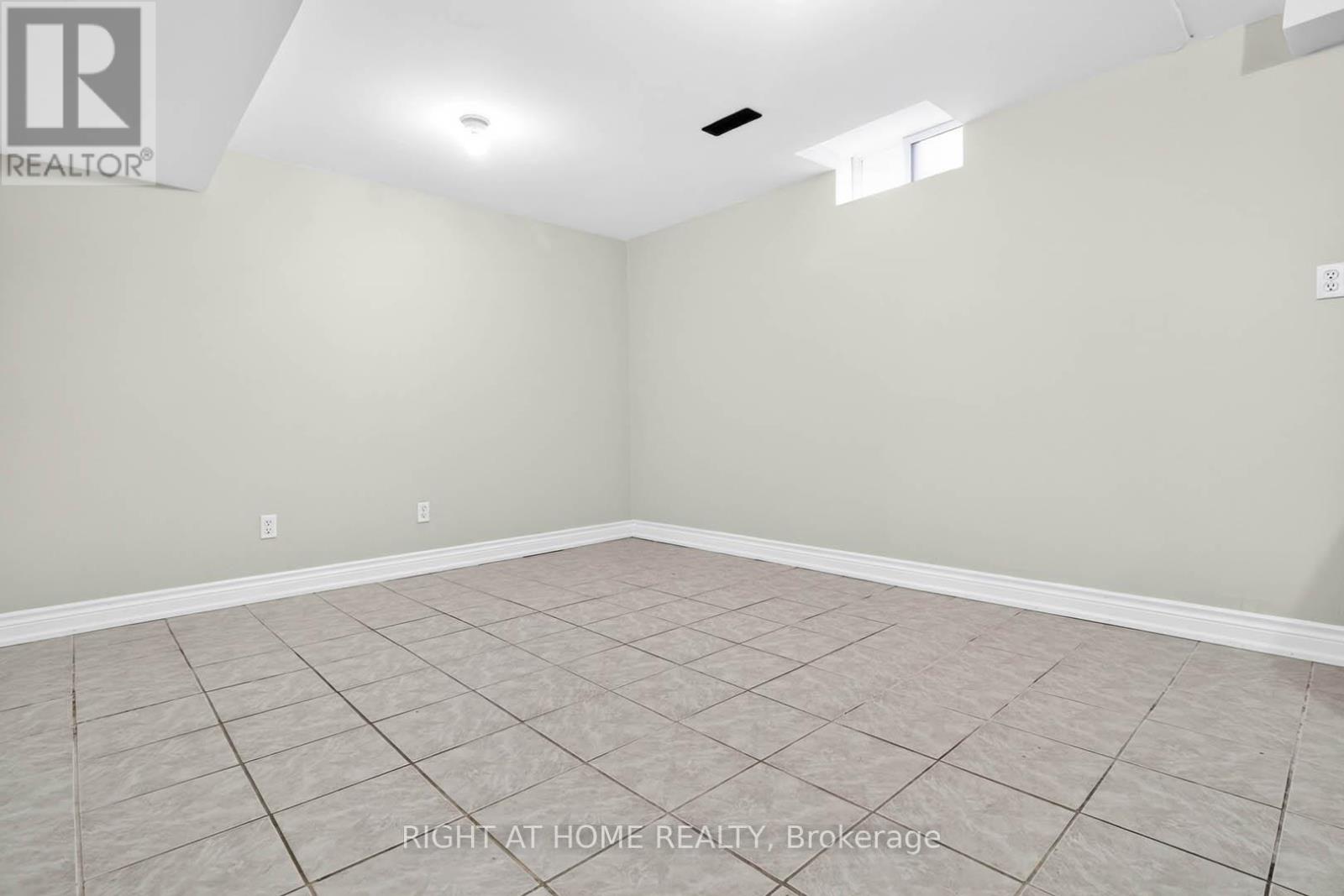 247 Glenn Hawthorne Boulevard, Mississauga, Ontario  L5R 2M5 - Photo 32 - W13438898