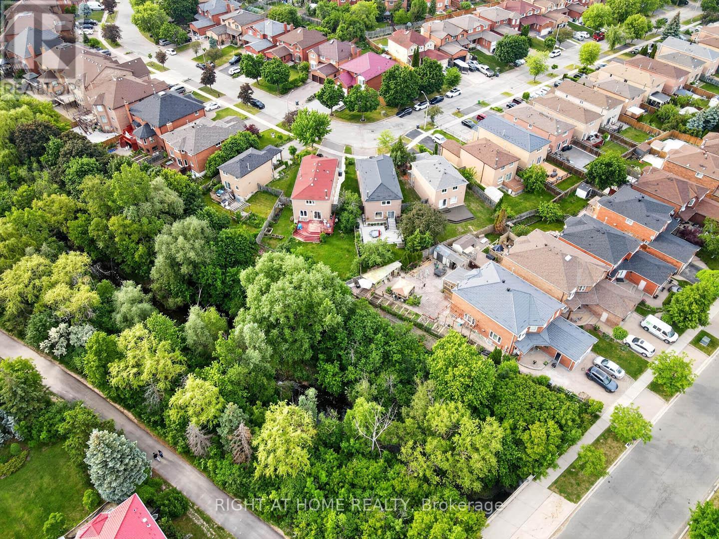 247 Glenn Hawthorne Boulevard, Mississauga, Ontario  L5R 2M5 - Photo 38 - W13438898