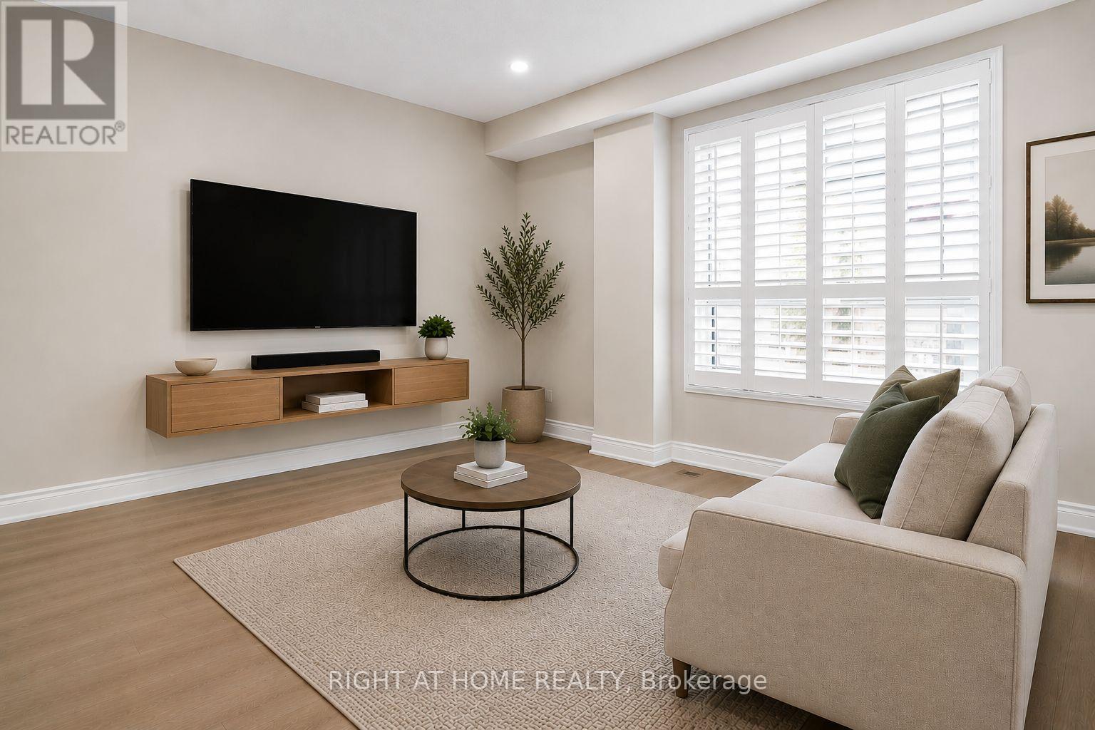 247 Glenn Hawthorne Boulevard, Mississauga, Ontario  L5R 2M5 - Photo 8 - W13438898