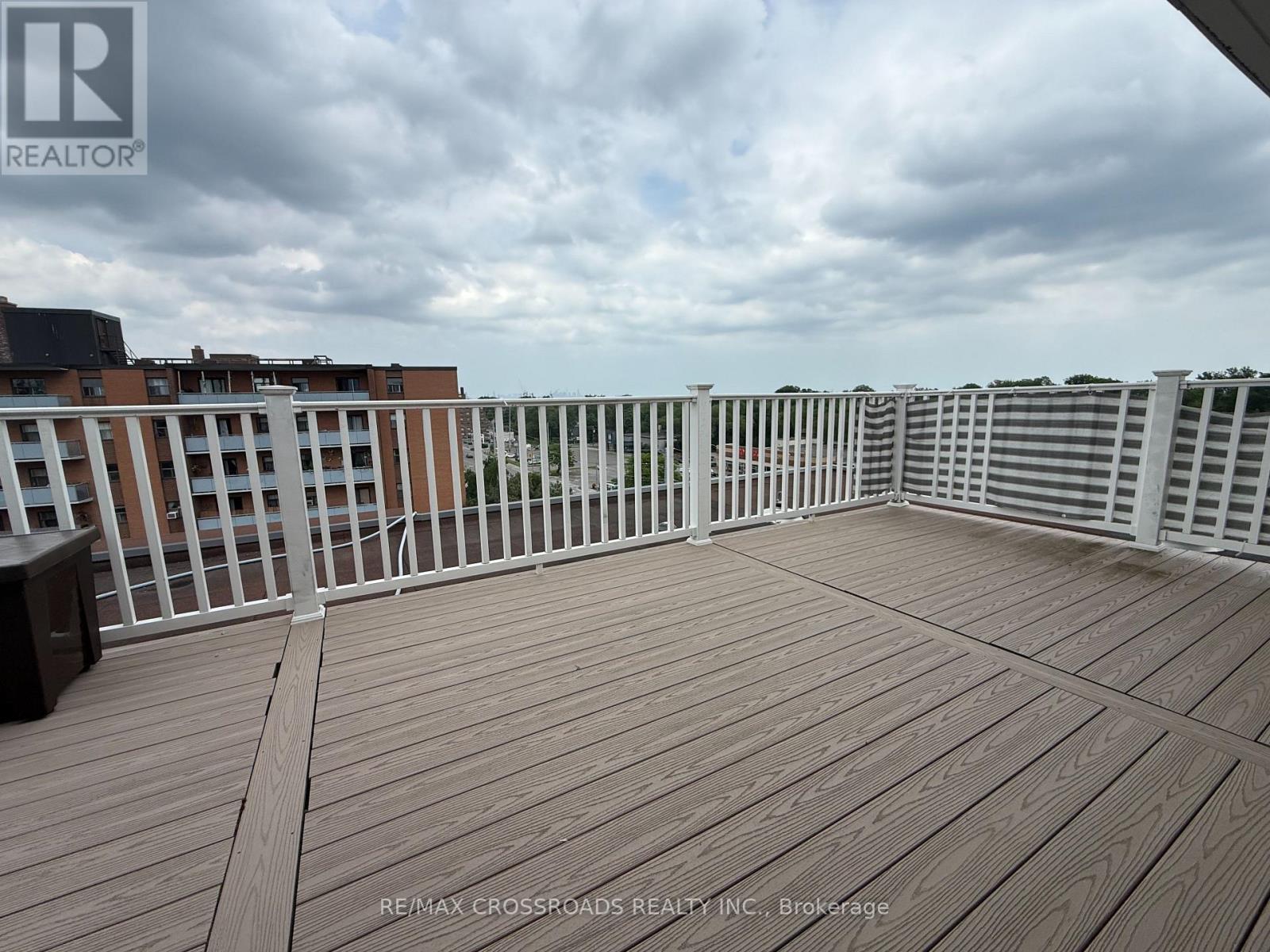 802 - 363 Lakeshore Road E, Mississauga, Ontario  L5G 1H7 - Photo 11 - W13438908