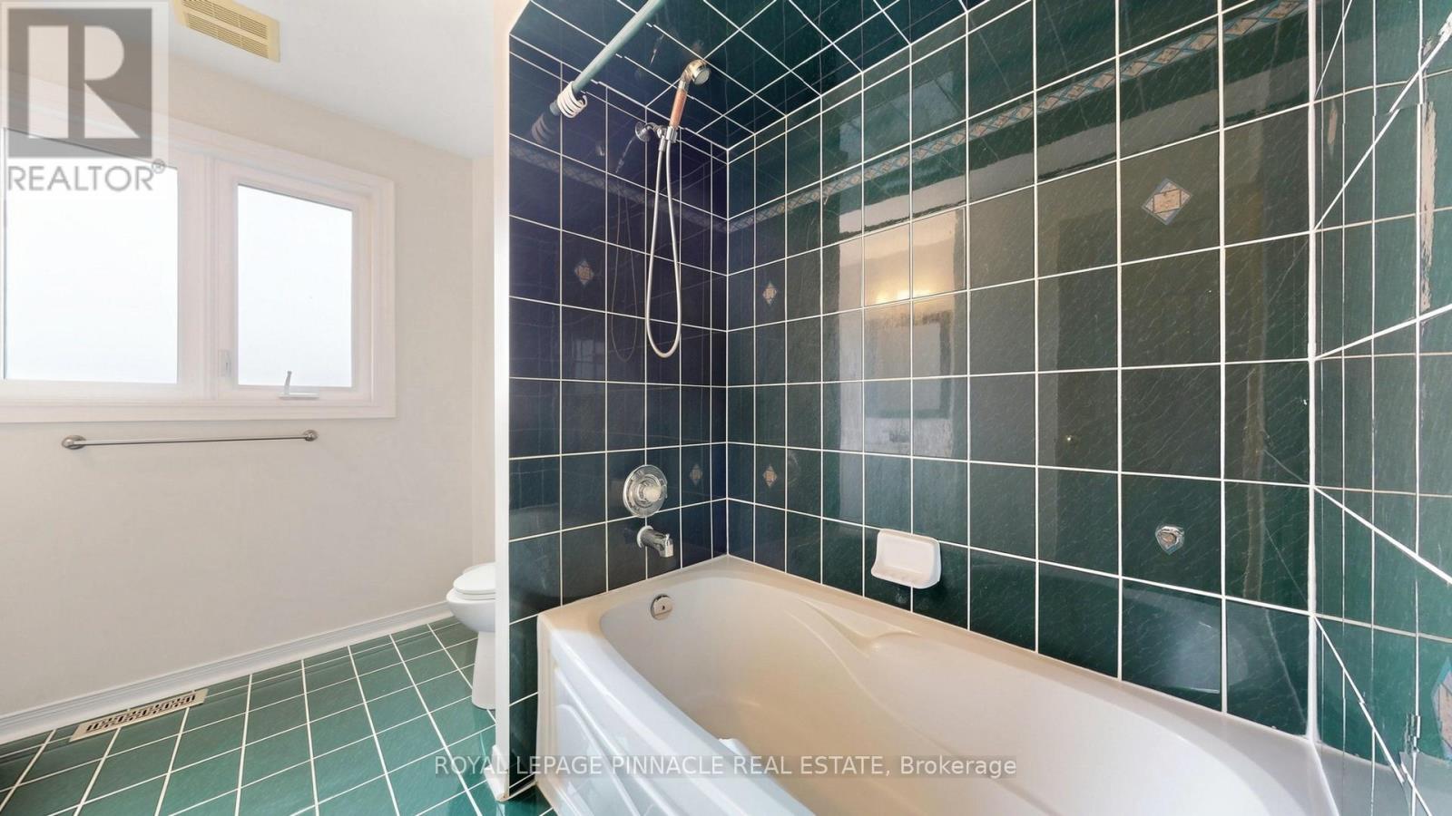 164 Anthony Avenue, Mississauga, Ontario  L4Z 3V3 - Photo 35 - W13439084