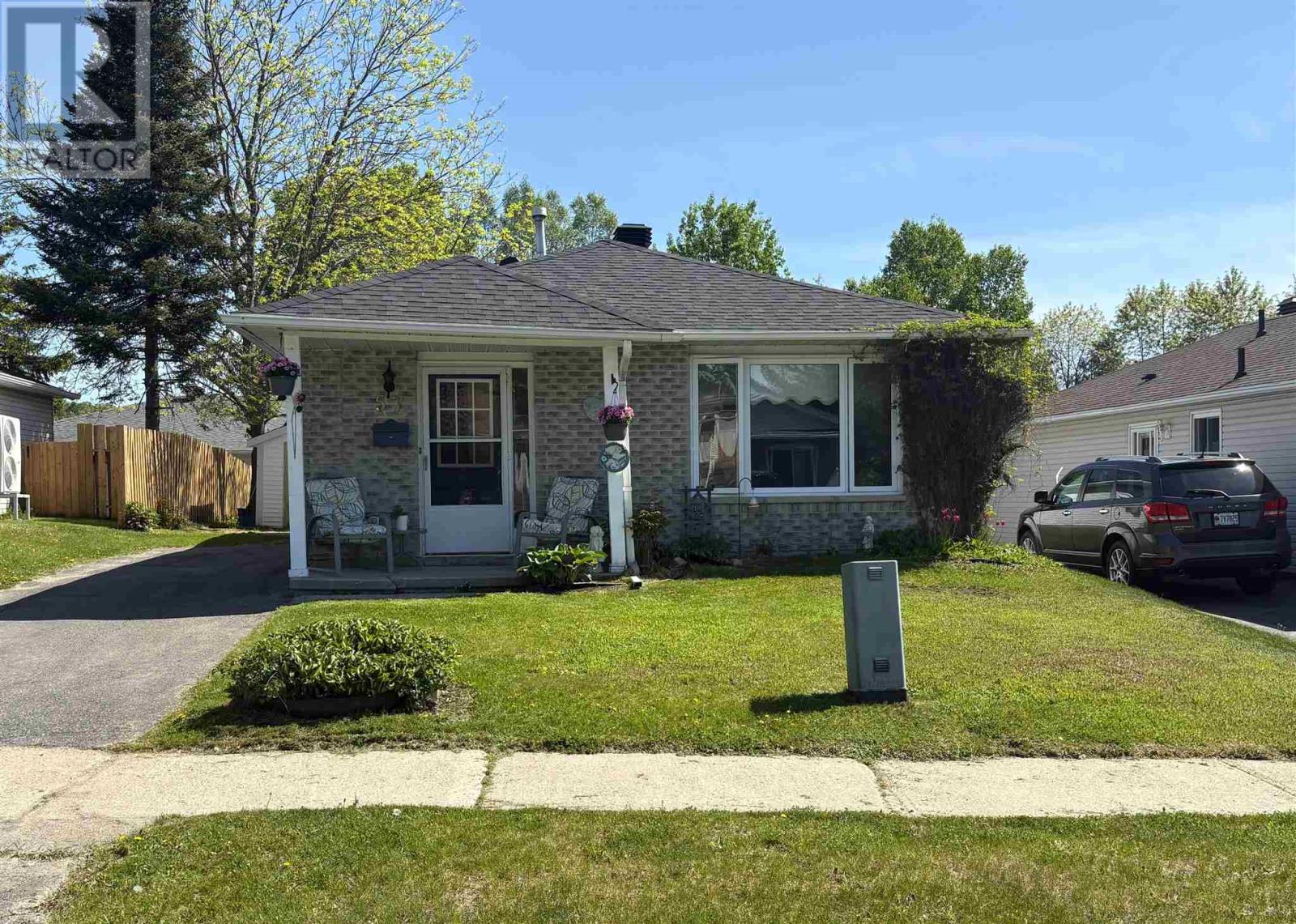 57 Stewart Cres, Elliot Lake, Ontario  P5A 3C3 - Photo 1 - SM261296