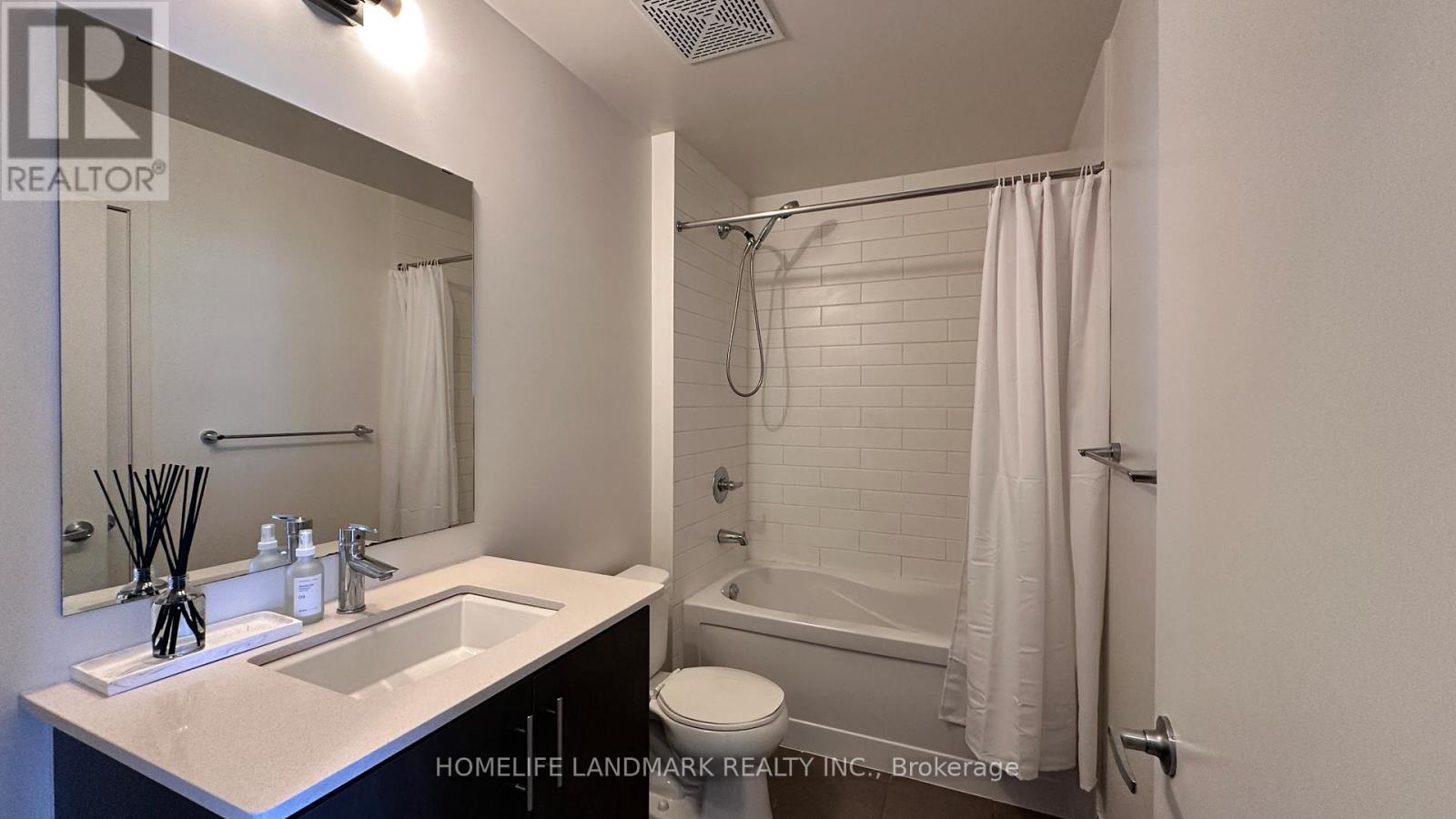 910 - 365 Prince Of Wales Drive, Mississauga, Ontario  L5B 0G6 - Photo 12 - W13435410