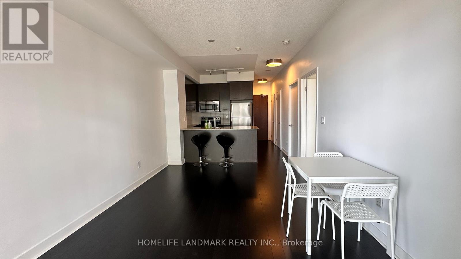 910 - 365 Prince Of Wales Drive, Mississauga, Ontario  L5B 0G6 - Photo 7 - W13435410