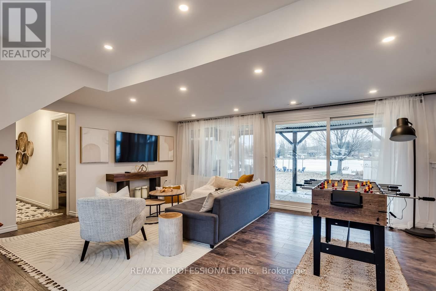 22 Lawrence Street N, Kawartha Lakes, Ontario  K9J 6X3 - Photo 27 - X12938856