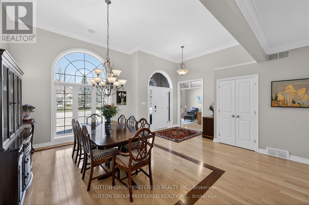 561 Plane Tree Drive, London North, Ontario  N6G 5L6 - Photo 4 - X13436344