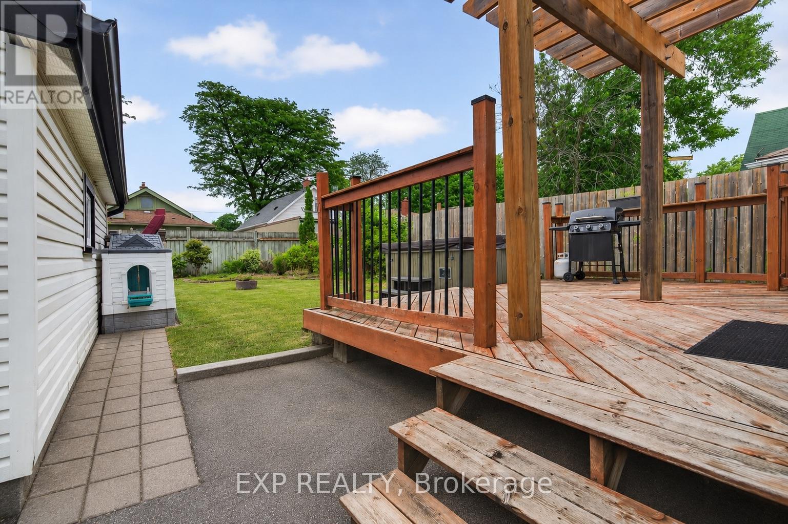 5 Elberta Street, St. Catharines, Ontario  L2M 5M4 - Photo 40 - X13438854
