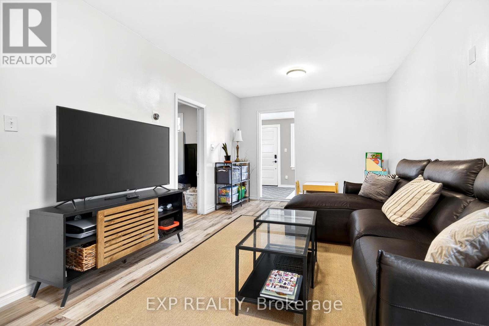 5 Elberta Street, St. Catharines, Ontario  L2M 5M4 - Photo 8 - X13438854