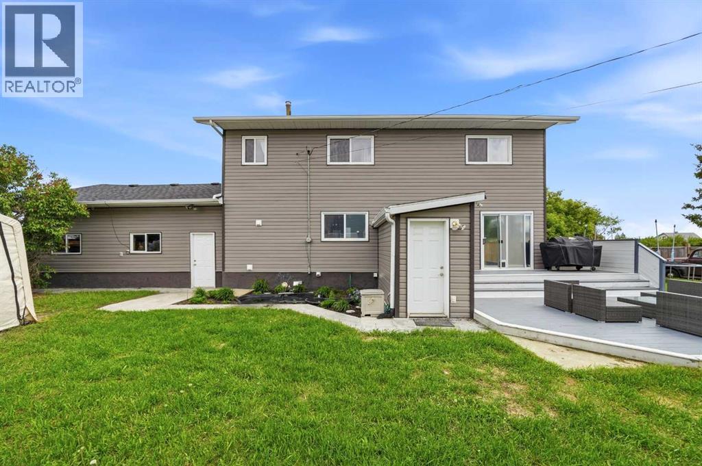 5111 Minto Street, Blackfalds, Alberta  T0M 0J0 - Photo 24 - A2320658