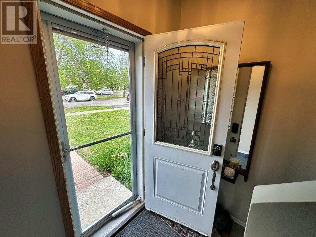 278 Fanshaw Street, Thunder Bay, Ontario  P7C 5V1 - Photo 5 - TB2601491