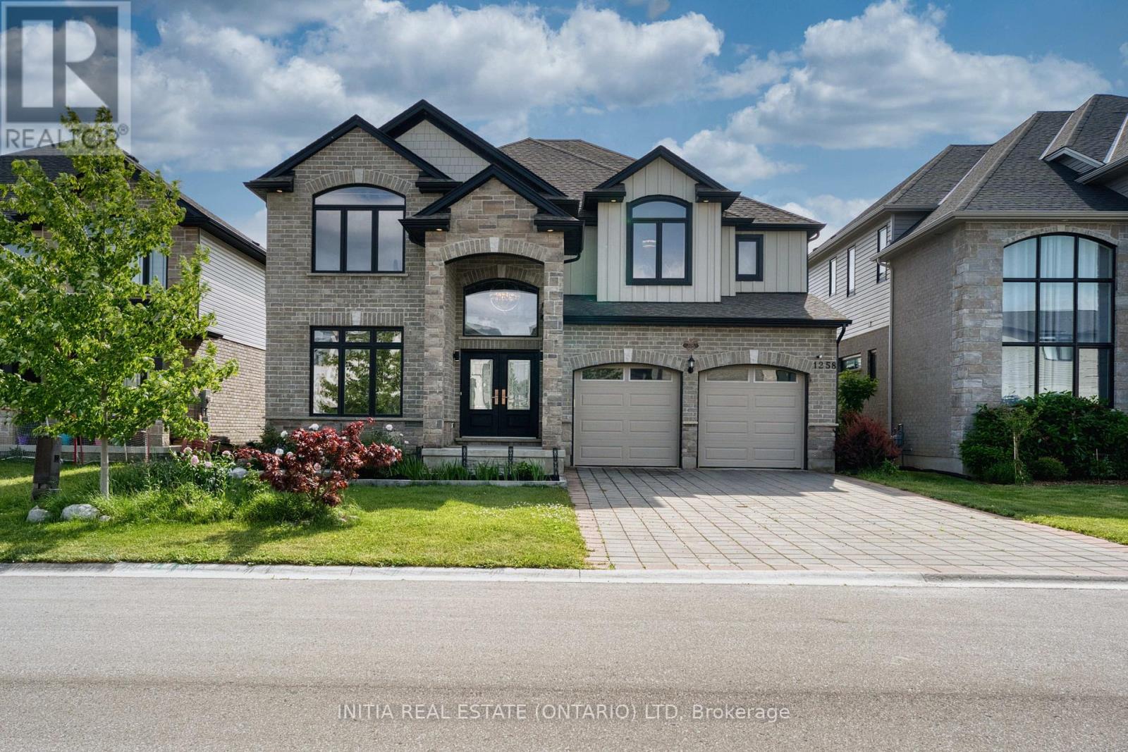 1258 Silverfox Drive, London North, Ontario  N6G 0V8 - Photo 2 - X13439324