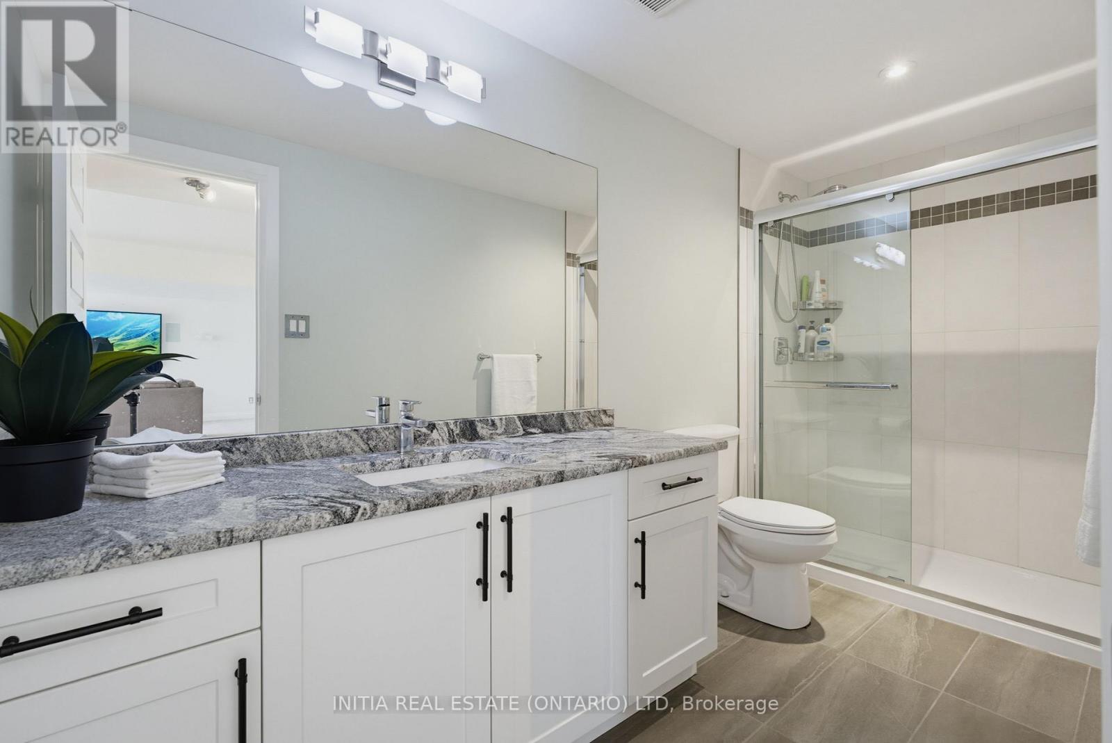 1258 Silverfox Drive, London North, Ontario  N6G 0V8 - Photo 44 - X13439324