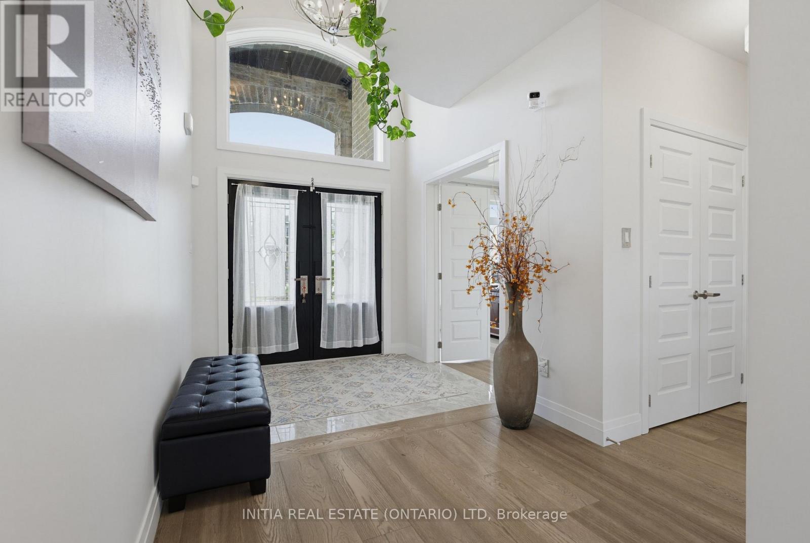 1258 Silverfox Drive, London North, Ontario  N6G 0V8 - Photo 5 - X13439324