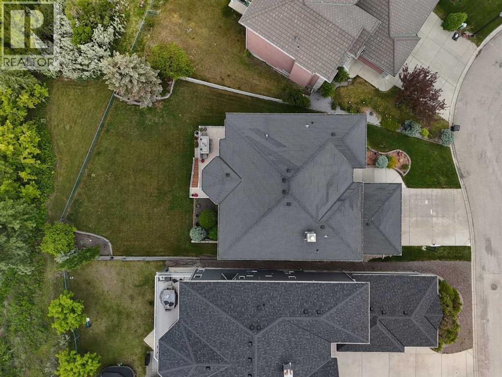70 Patterson Close Sw, Calgary, Alberta  T3H 3K2 - Photo 48 - A2320084