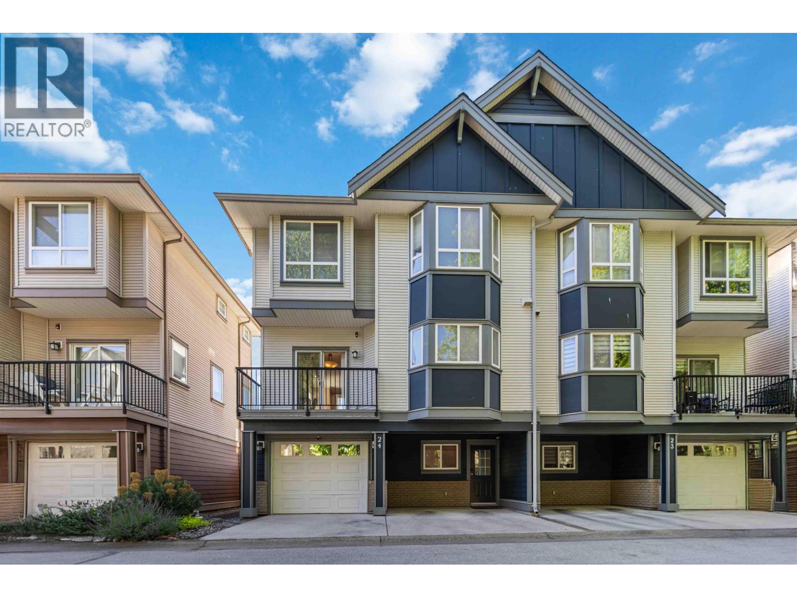24 1211 Ewen Avenue, New Westminster, British Columbia  V3M 5E5 - Photo 3 - R3135100