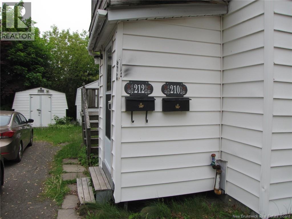 210-212 Pleasant Street, Moncton, New Brunswick  E1A 2V7 - Photo 5 - NB141841