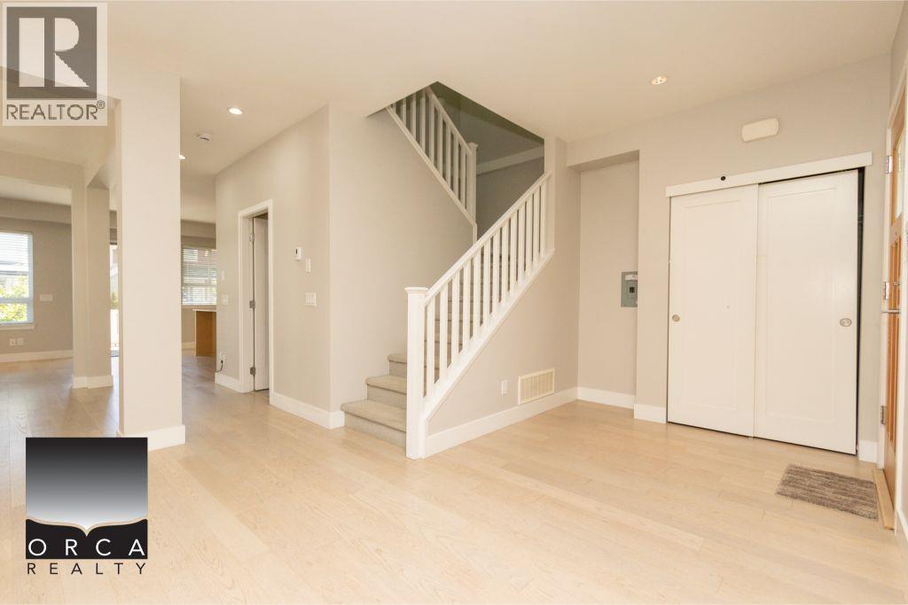 293 Camata Street, New Westminster, British Columbia  V3M 0B3 - Photo 20 - R3135457