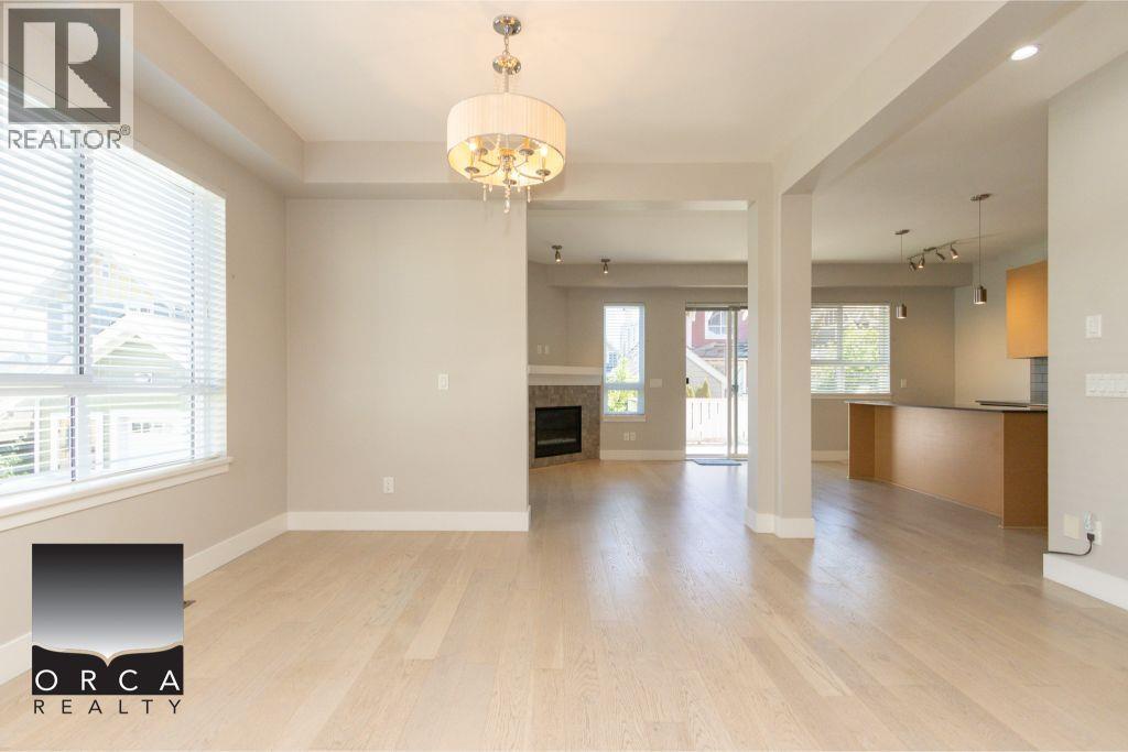 293 Camata Street, New Westminster, British Columbia  V3M 0B3 - Photo 6 - R3135457