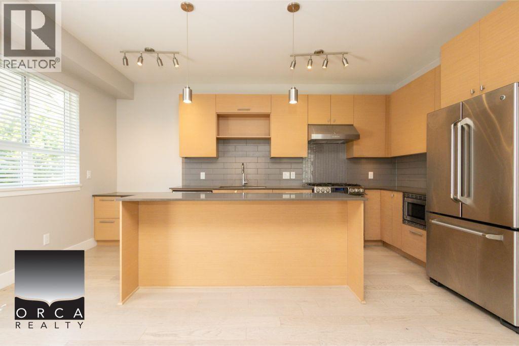 293 Camata Street, New Westminster, British Columbia  V3M 0B3 - Photo 8 - R3135457