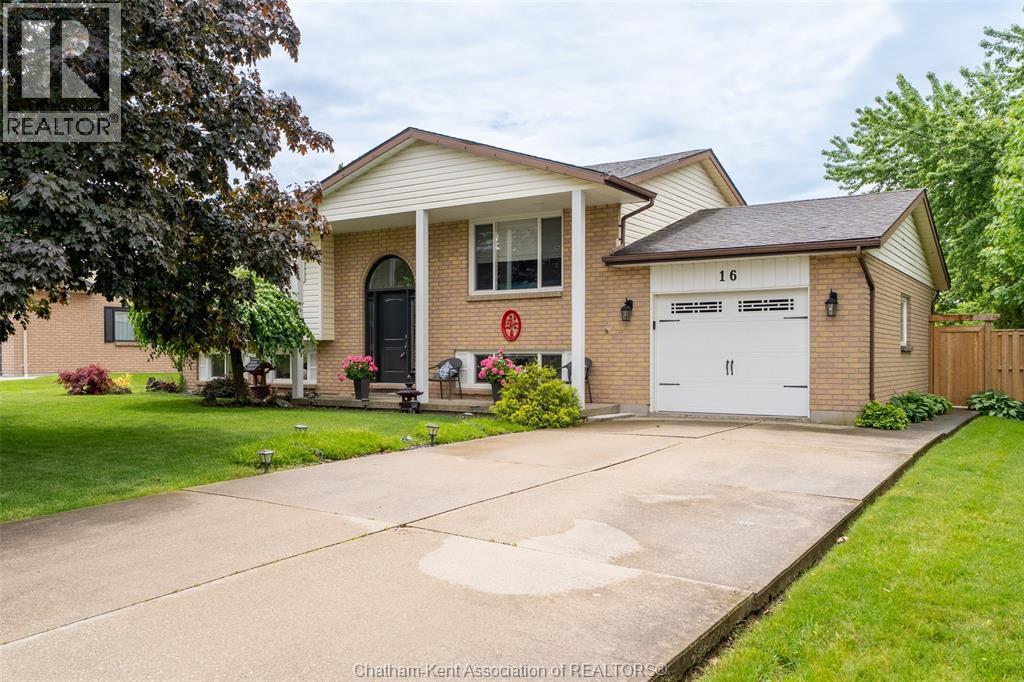 MLS# 26013934: 16 Mango LANE, Blenheim, Canada
