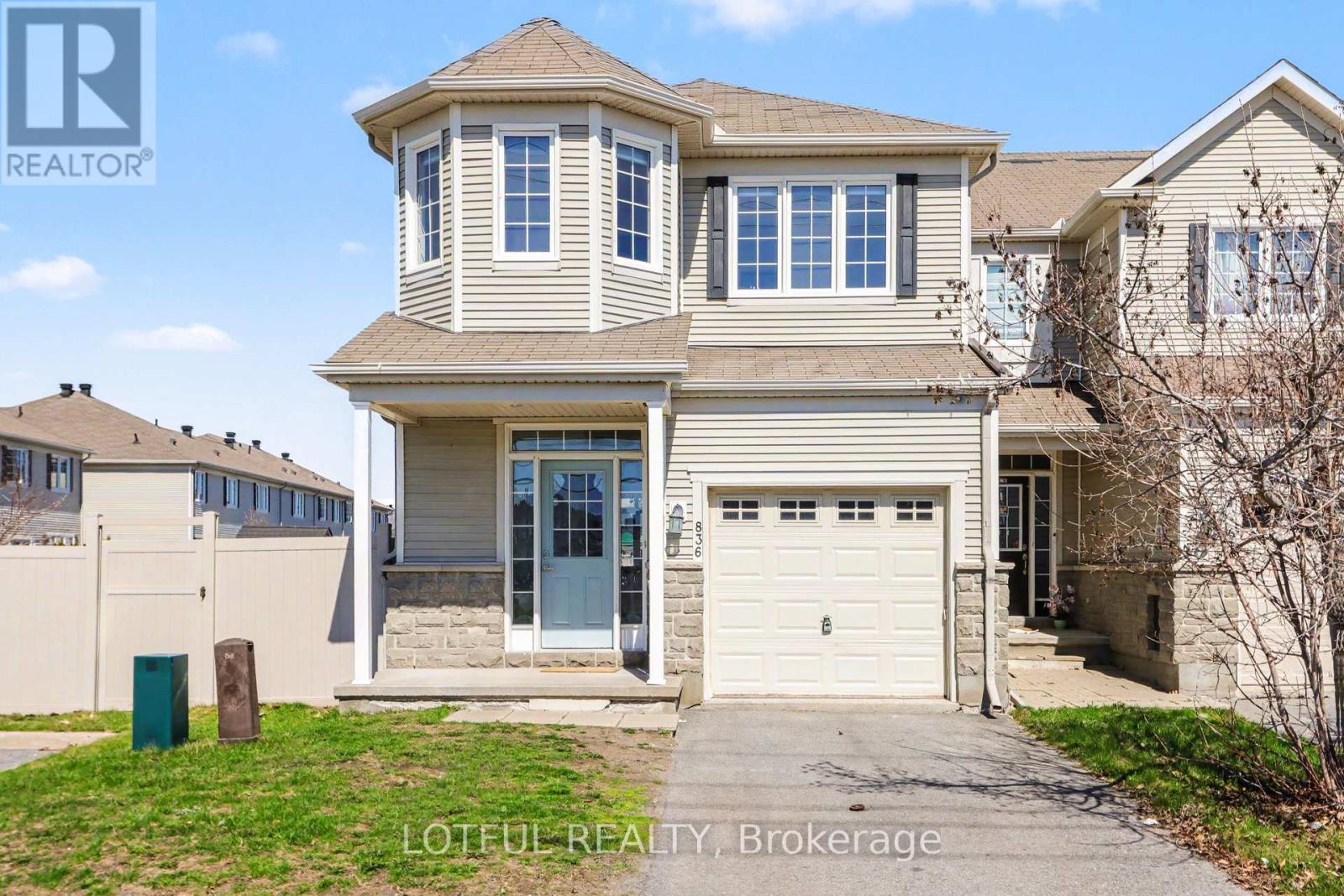 836 Kennacraig Private, Ottawa, Ontario  K2J 5T6 - Photo 2 - X13439222
