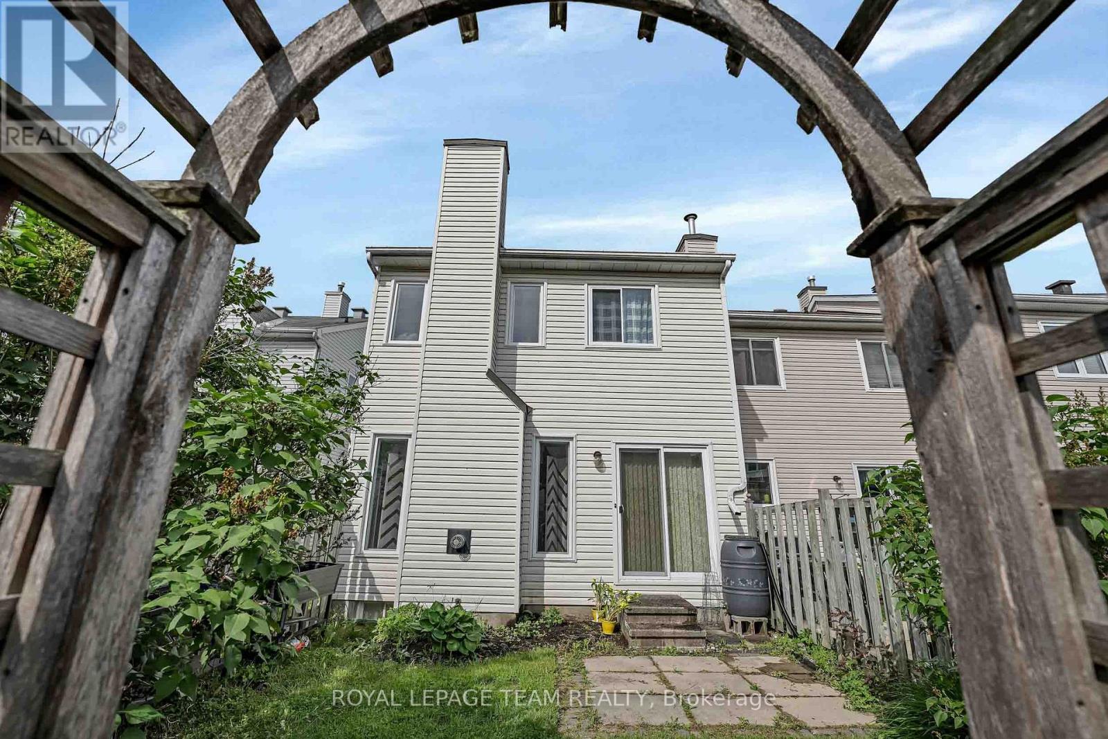23 Roblyn Way, Ottawa, Ontario  K2G 5Z4 - Photo 37 - X13439234