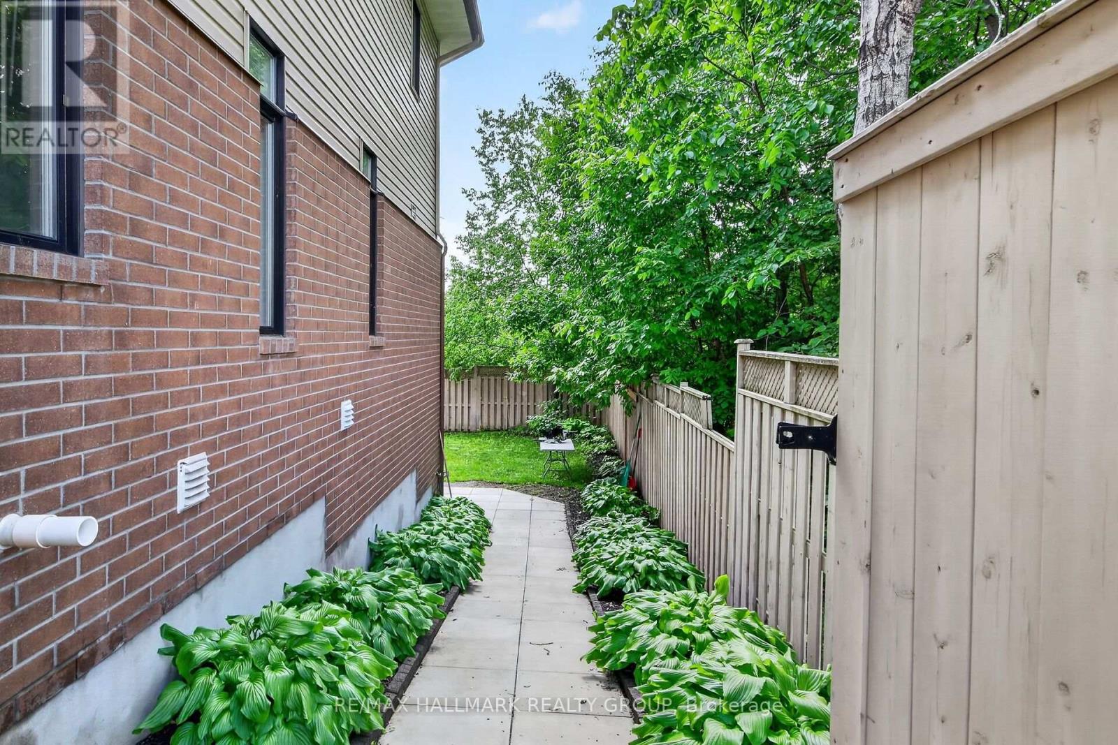 189 Bridgestone Drive, Ottawa, Ontario K2M 0C5 - Photo 34 - X13439238