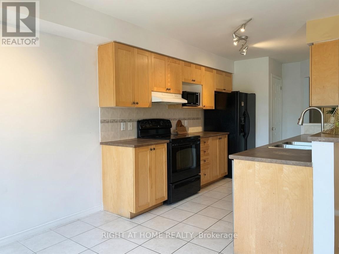 919 Schooner Crescent, Ottawa, Ontario  K1V 1Y3 - Photo 4 - X13439272