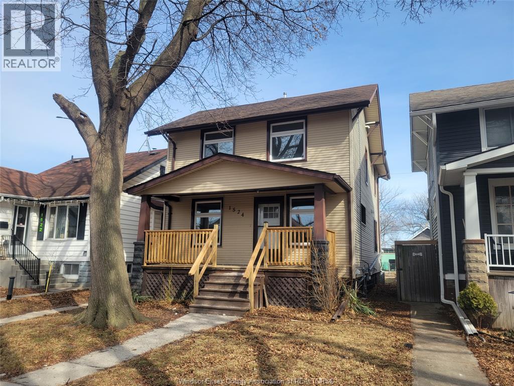 MLS# 26013979: 1524 LINCOLN Unit# UPPER, Windsor, Canada