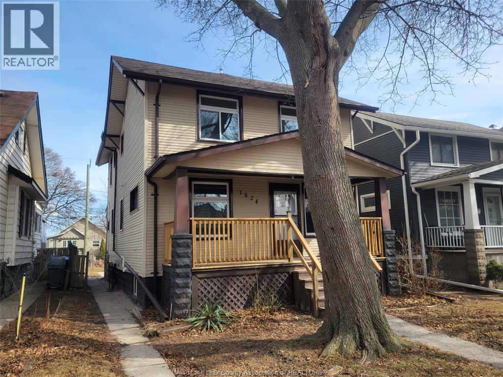 MLS# 26013978: 1524 LINCOLN Unit# MAIN FLOOR, Windsor, Canada