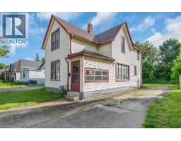 361 BRIDGE AVENUE, Windsor, Ontario