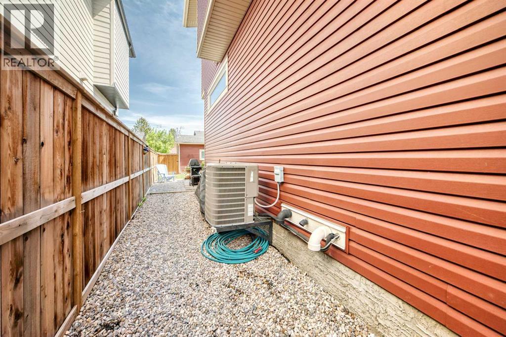 1048 Regal Crescent Ne, Calgary, Alberta T2E 5H1 - Photo 42 - A2316190