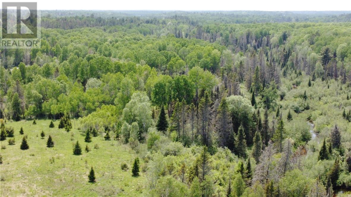 488 Huskey Trail Road, Markstay-Warren, Ontario  P0M 2G0 - Photo 4 - 2128532