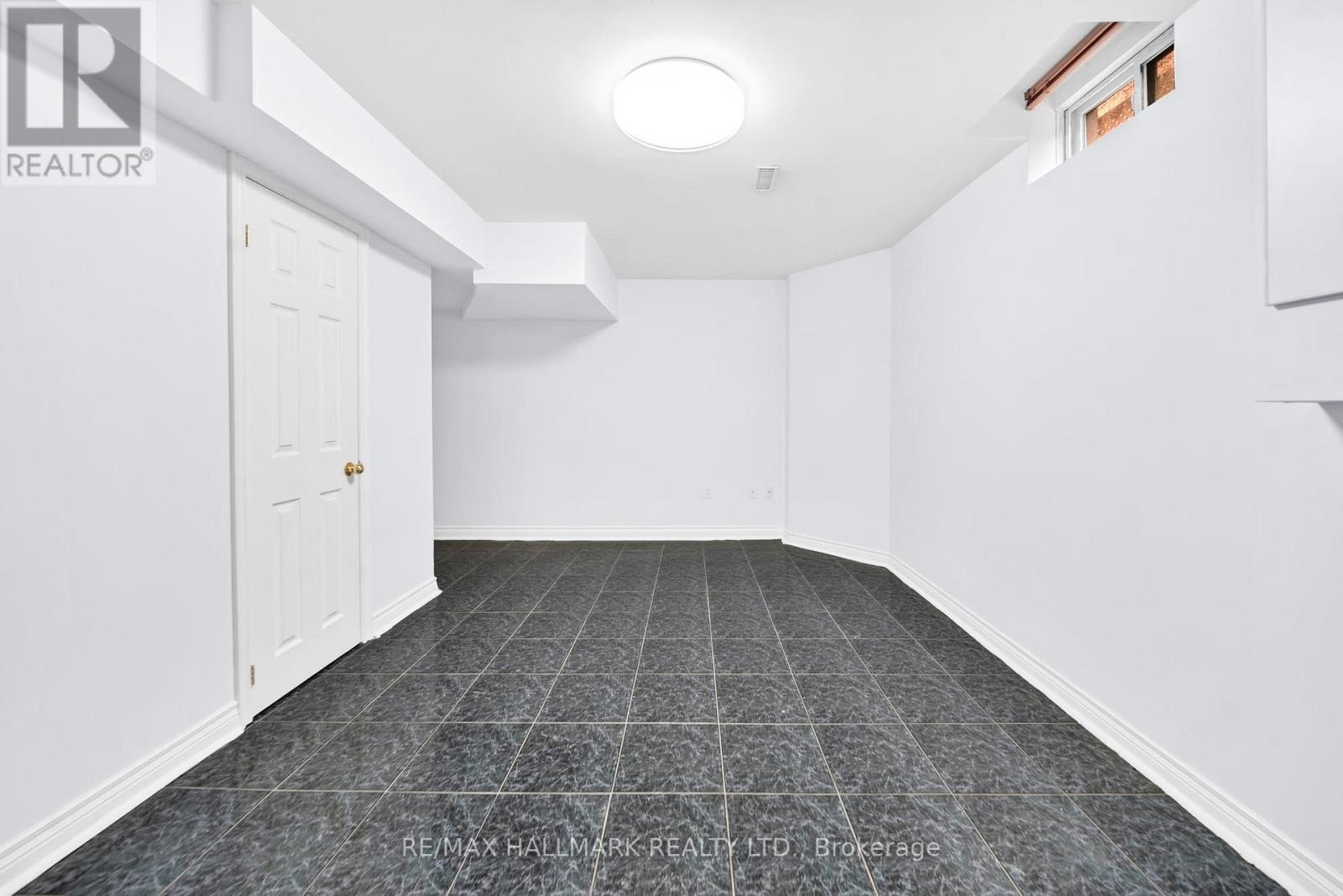 3 Creekview Avenue, Richmond Hill, Ontario  L4C 9X1 - Photo 32 - N13438234