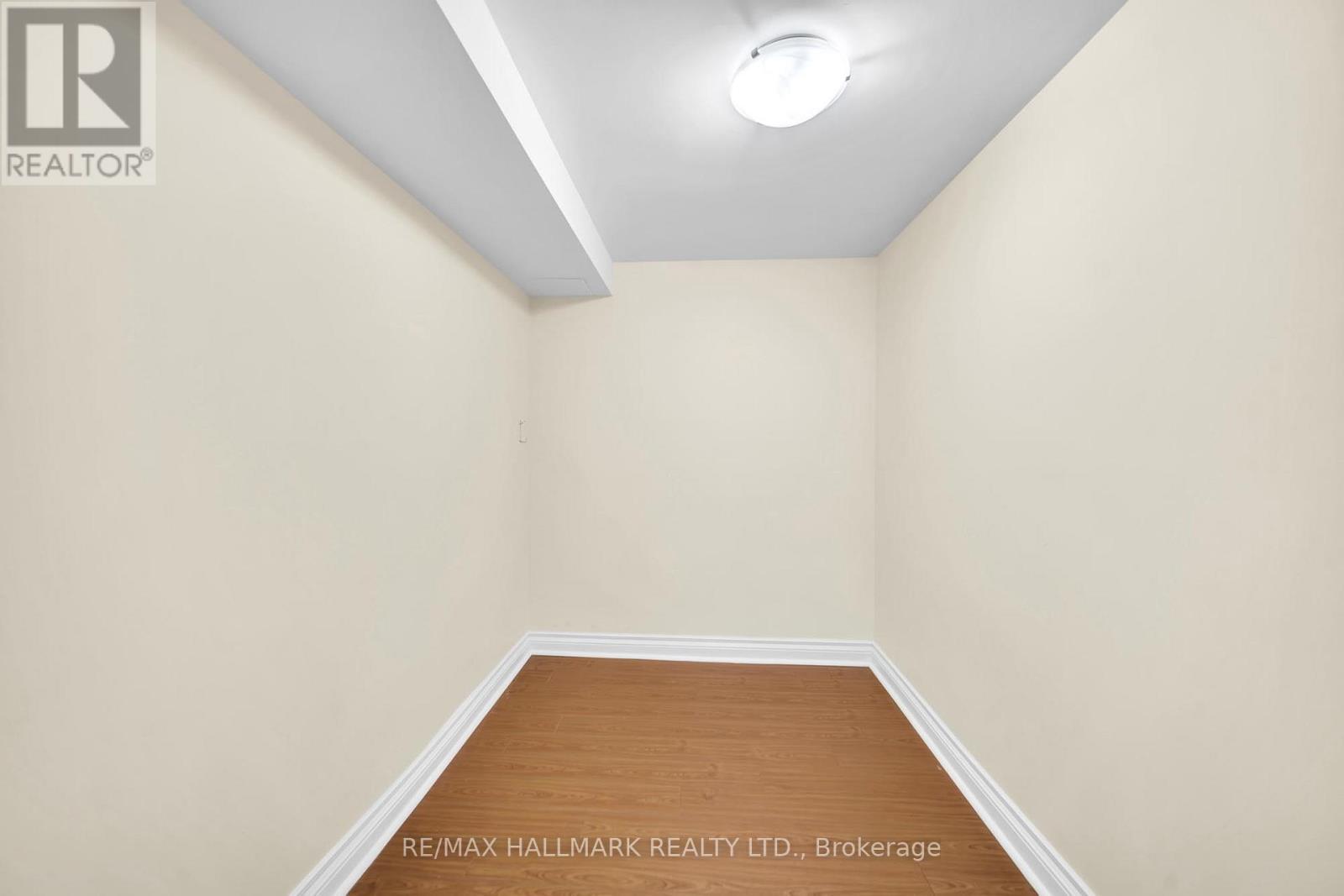 3 Creekview Avenue, Richmond Hill, Ontario  L4C 9X1 - Photo 36 - N13438234