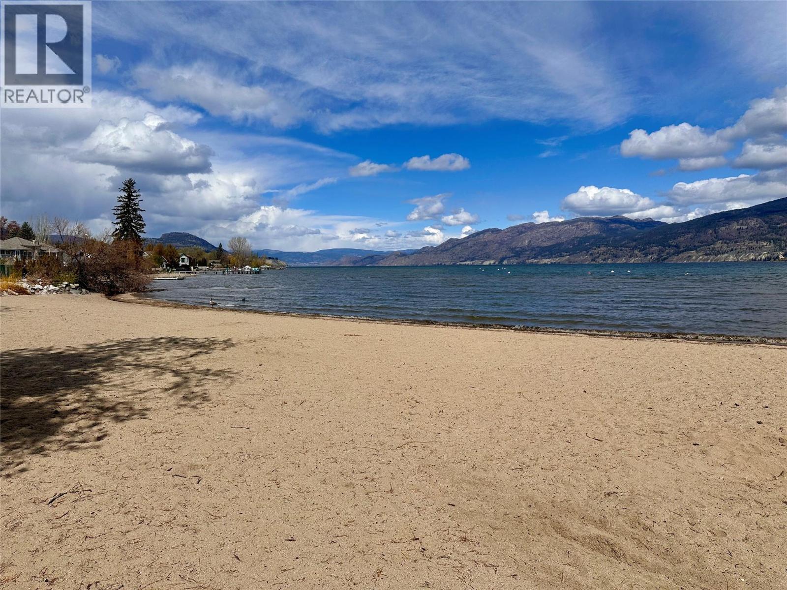 1728 Treffry Place, Summerland, British Columbia  V0H 1Z9 - Photo 2 - 10383656