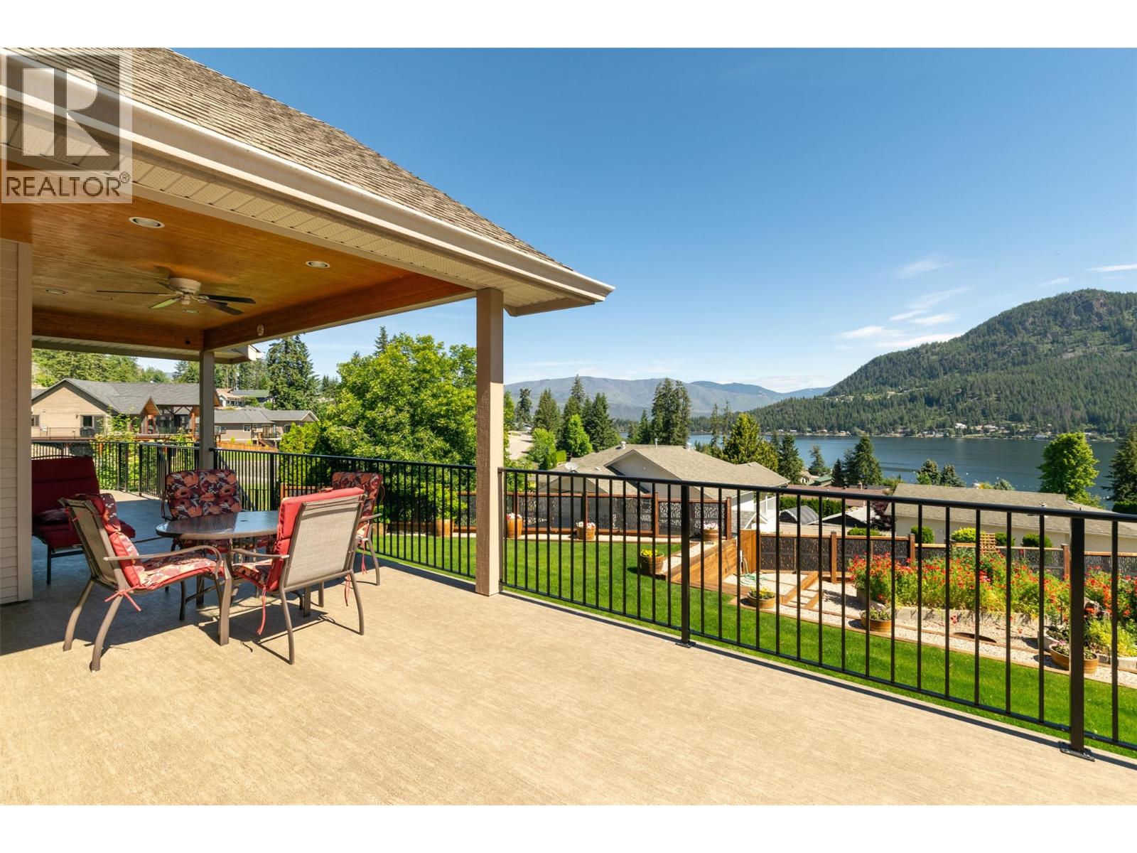 2459 Marine Place, Blind Bay, British Columbia  V0E 1H1 - Photo 31 - 10390346