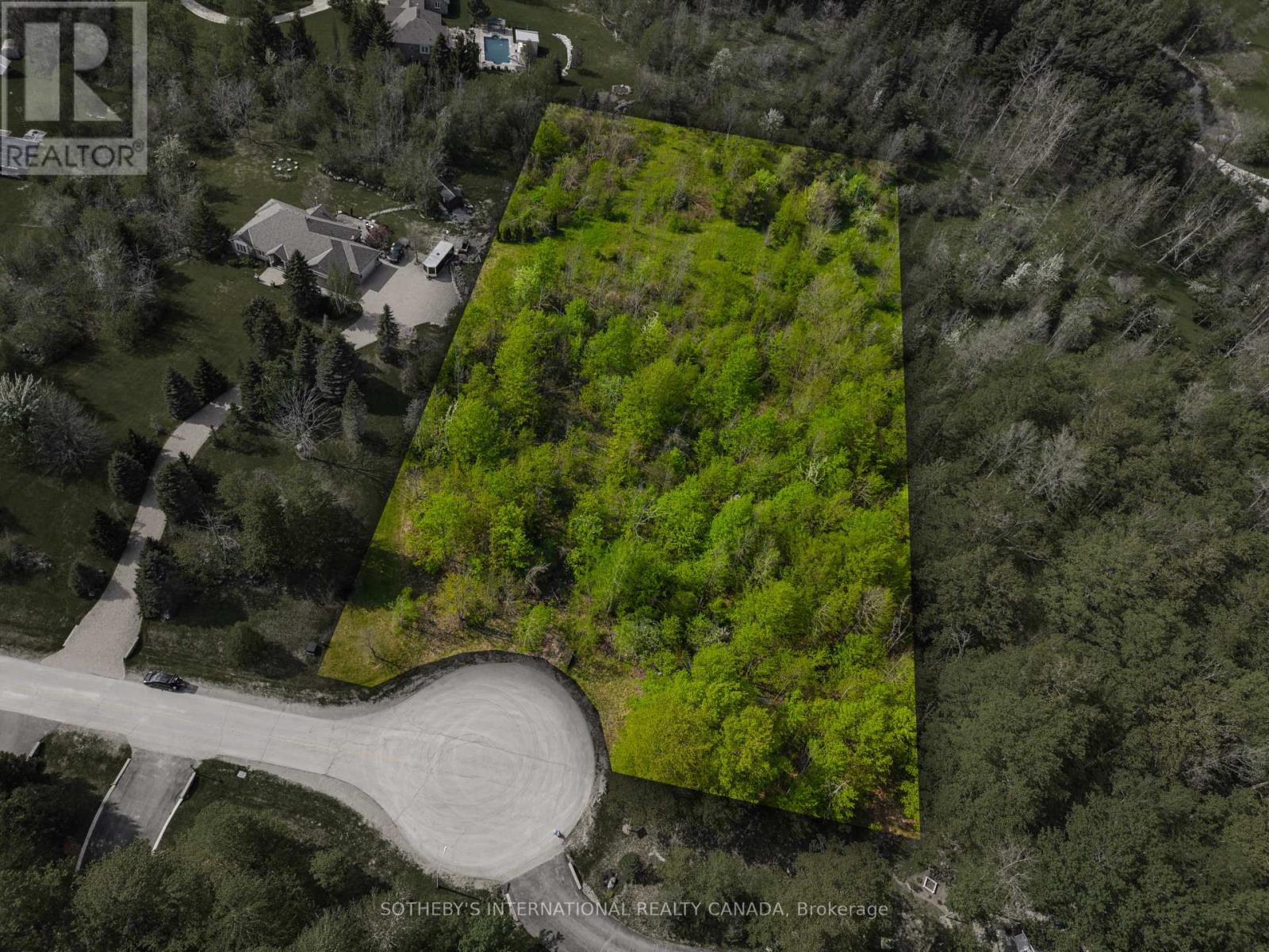 15 MORGAN DRIVE, Halton Hills, Ontario