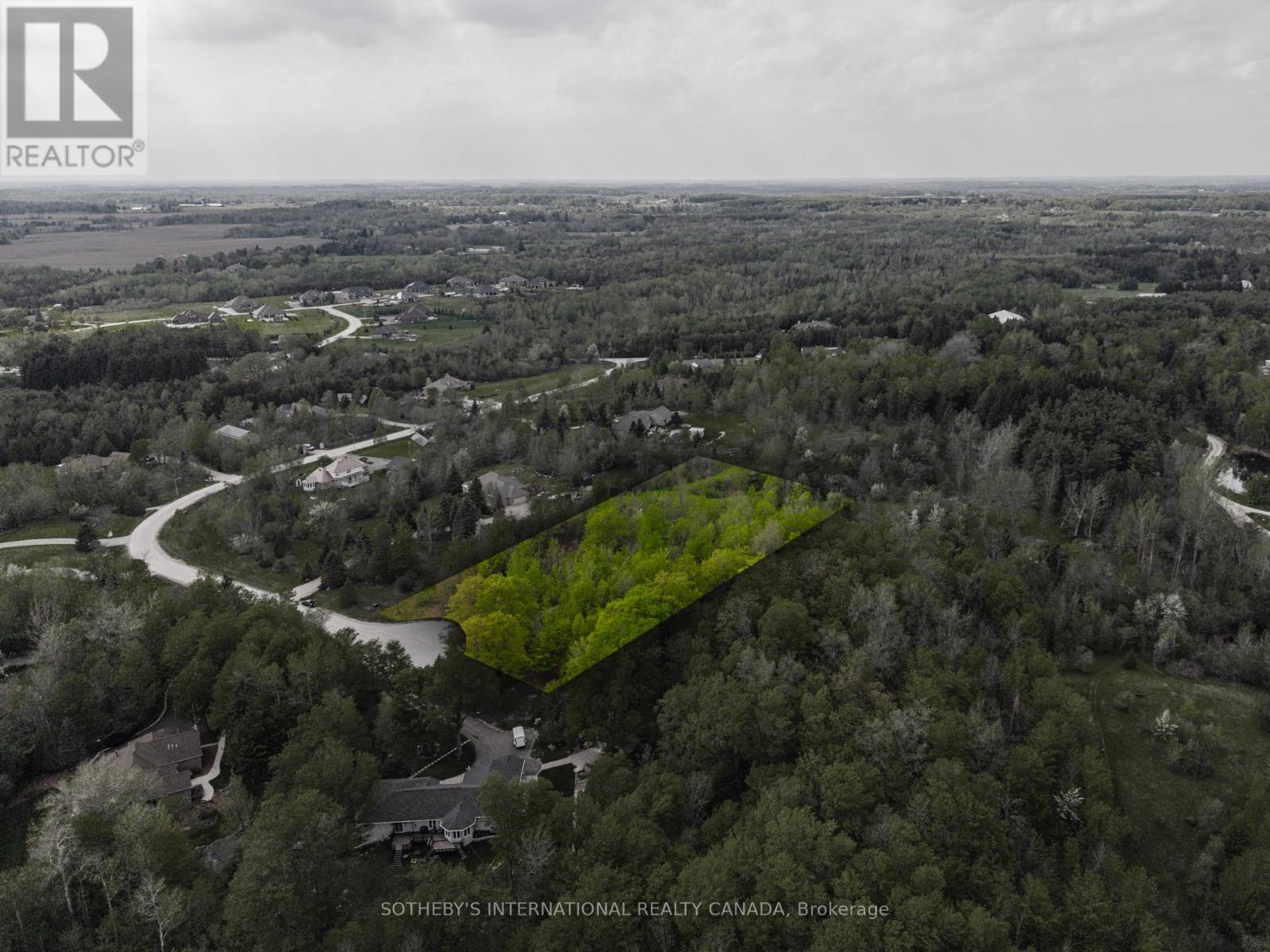 15 Morgan Drive, Halton Hills, Ontario L7J 2L7 - Photo 3 - W13425296