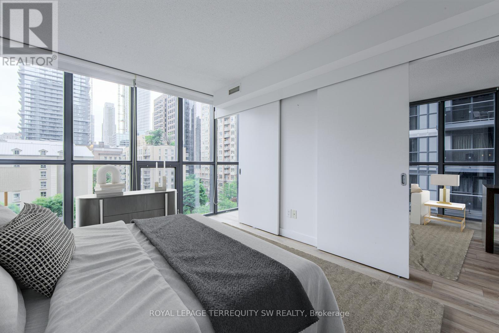 707 - 110 Charles Street E, Toronto, Ontario  M4Y 1T5 - Photo 10 - C13439300