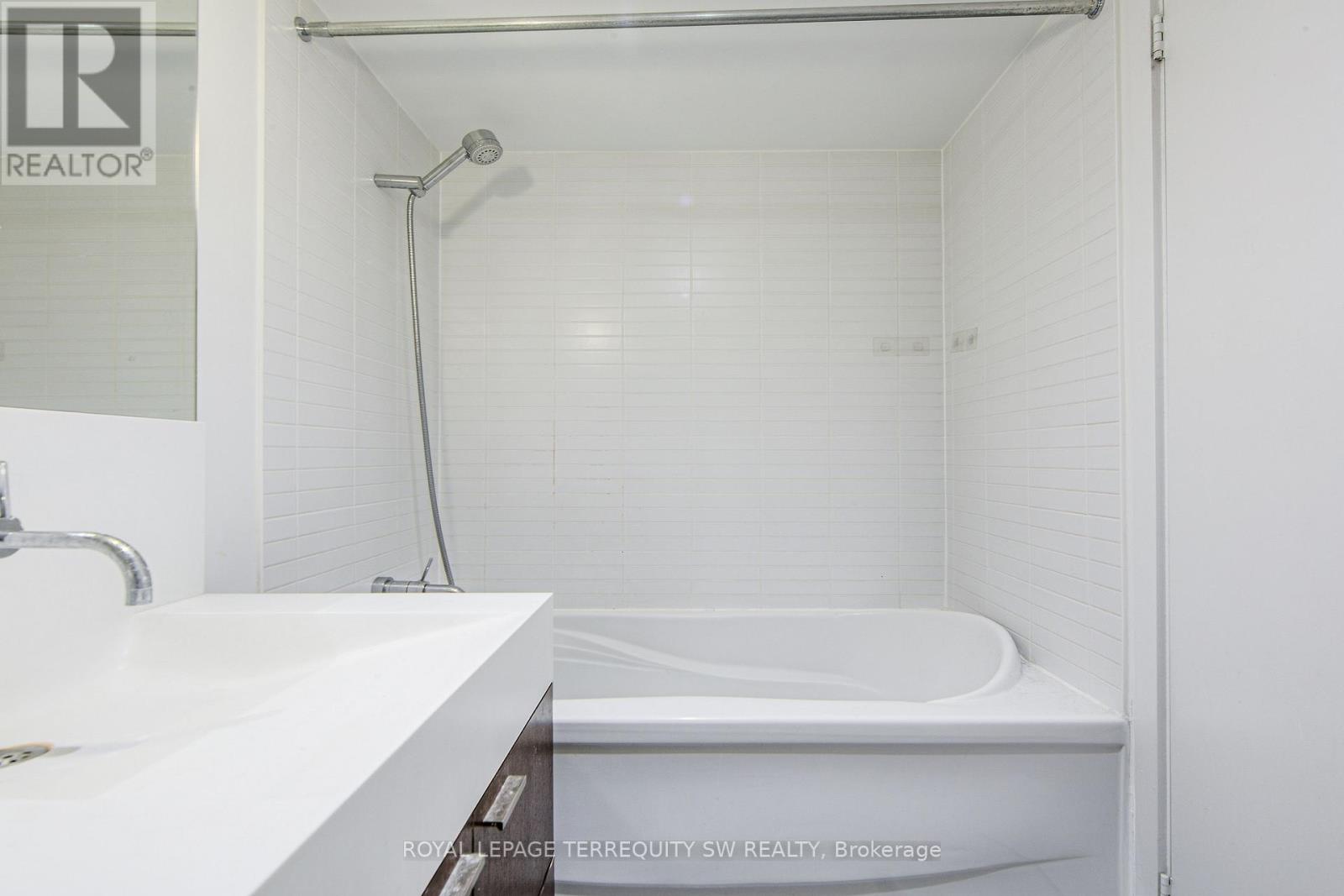 707 - 110 Charles Street E, Toronto, Ontario  M4Y 1T5 - Photo 16 - C13439300