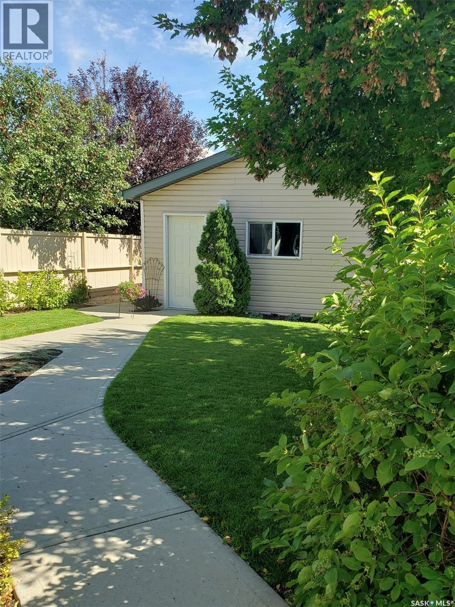 1051 Snowberry Way N, Regina, Saskatchewan  S4X 4P5 - Photo 33 - SK039286